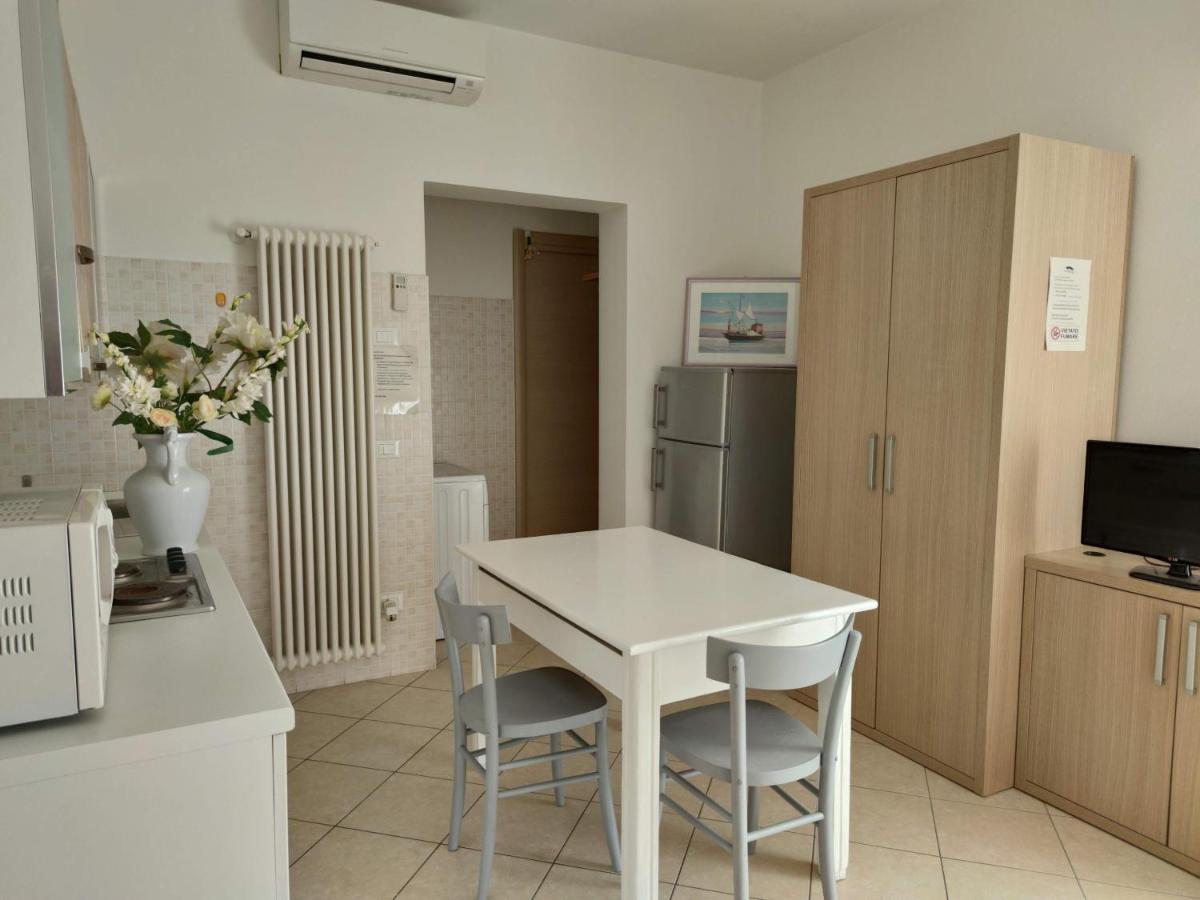 Hotel Garni Anna Cervia Exterior foto